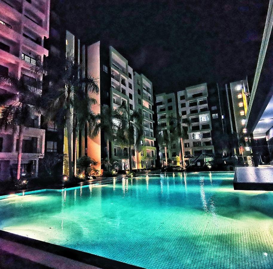 Aries Homestay Ipoh Bagian luar foto